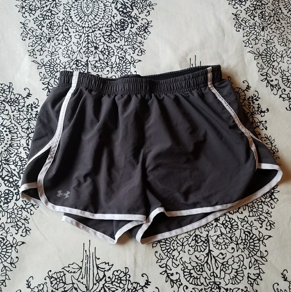 Under Armour Pants - Under armour heat gear shorts